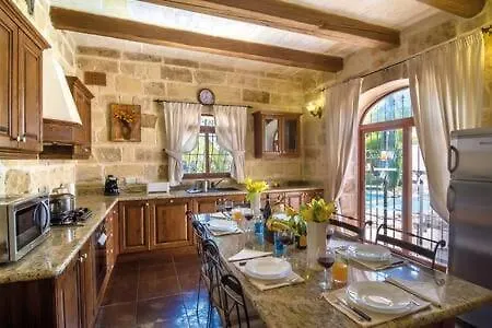 The Chateau וילה *